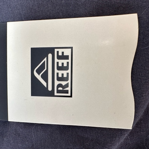 XL Reef long sleeved tee NWT - Picture 3 of 6